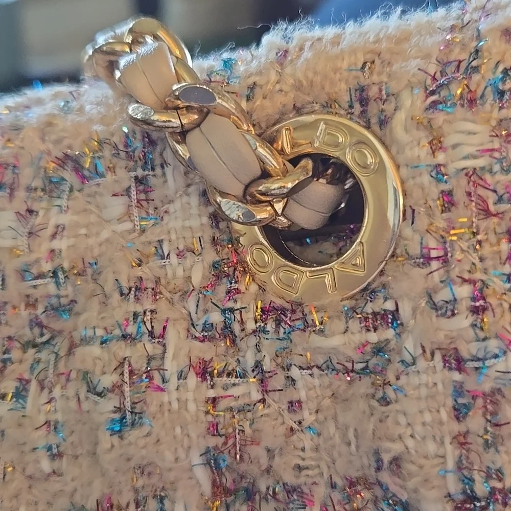 Aldo Quilted Handbag In Biege With Pastel Pink And Blue Accents. - Picture 16 of 16